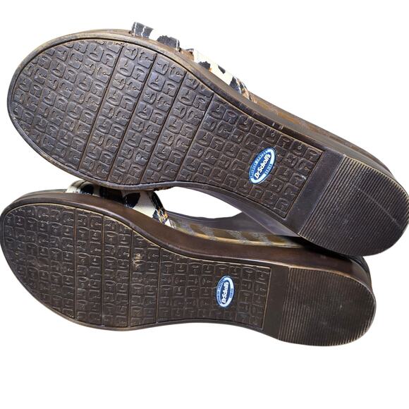 Dr Scholls Sandals Womens 10 Wooden Slide Flats Buckle Comfort Beige Slip On LN - Picture 7 of 8